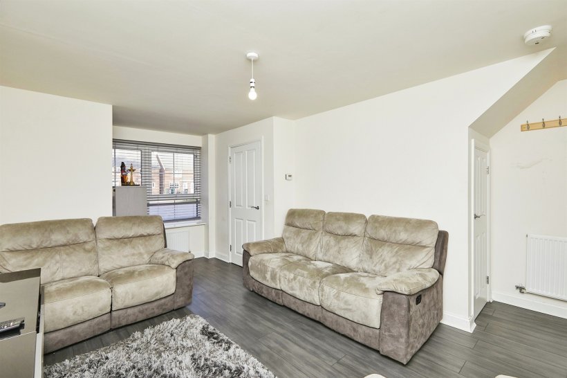 Somerton Close, Littleover, Derby 3 bedroom detached house Bagshaws