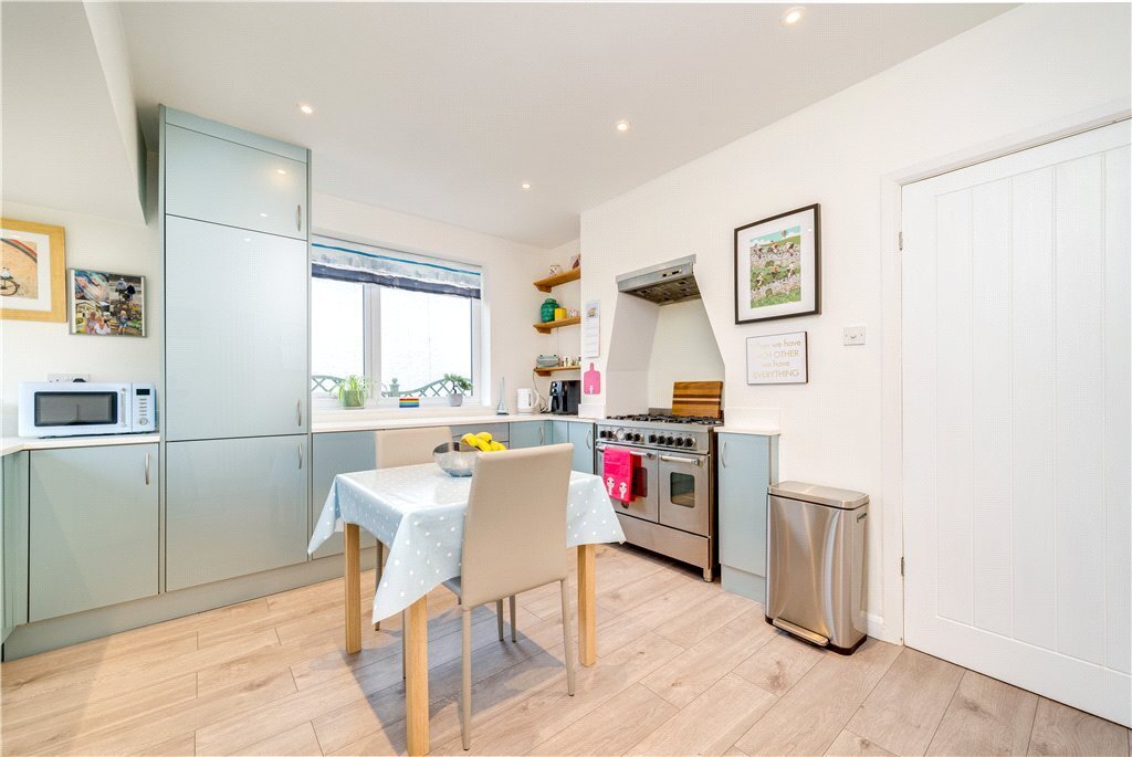 2 bedroom property for sale in The Birches, Bramhope, Leeds, LS16