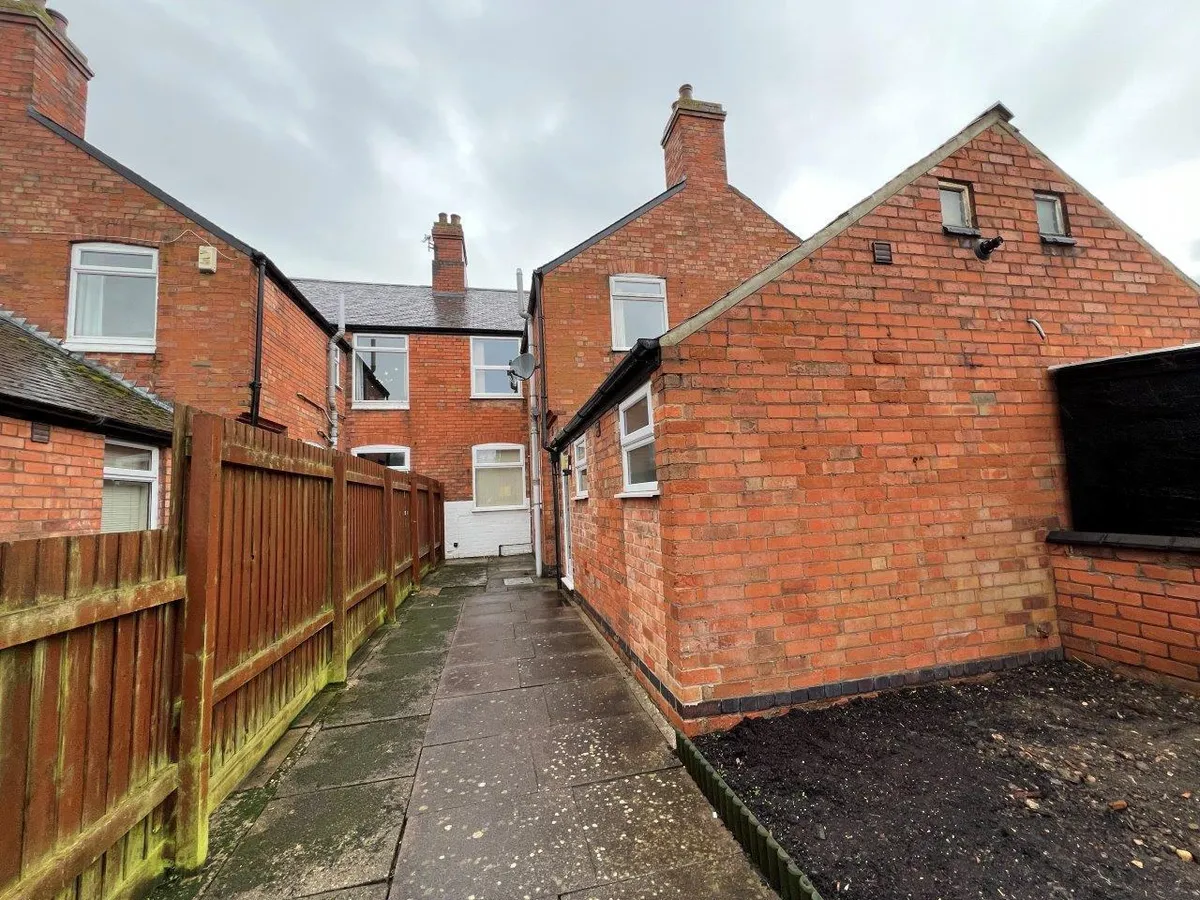 BROOK STREET, MELTON MOWBRAY