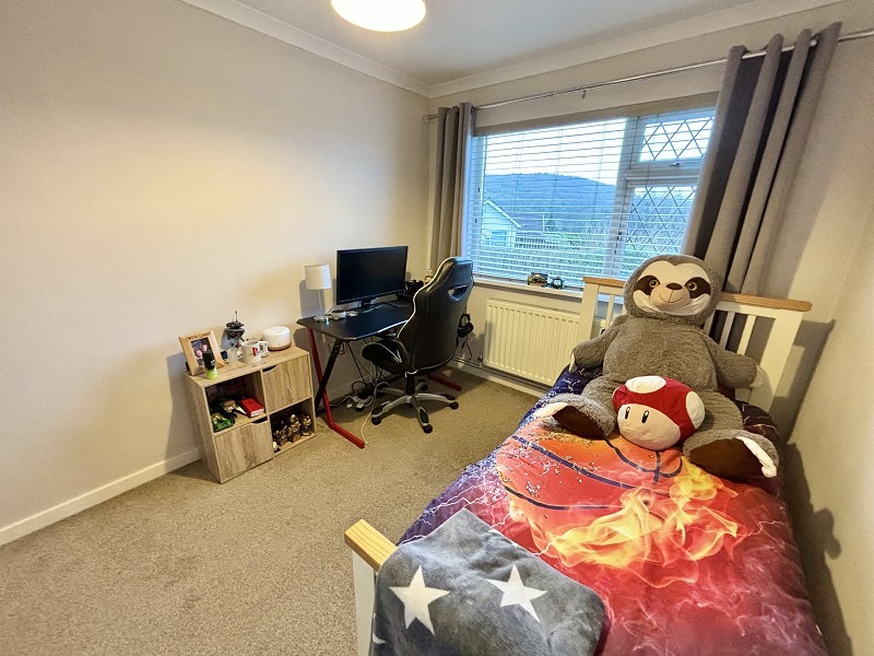 3 bedroom property for sale in Delffordd, Rhos, Pontardawe, Swansea