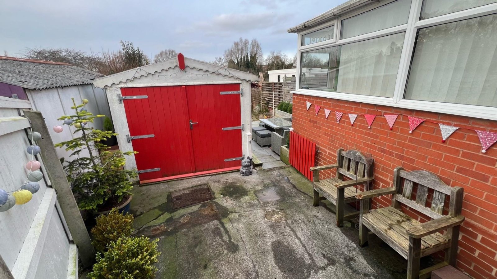 3 bedroom property for sale in Barns Lane, Rushall Guide price £285,000