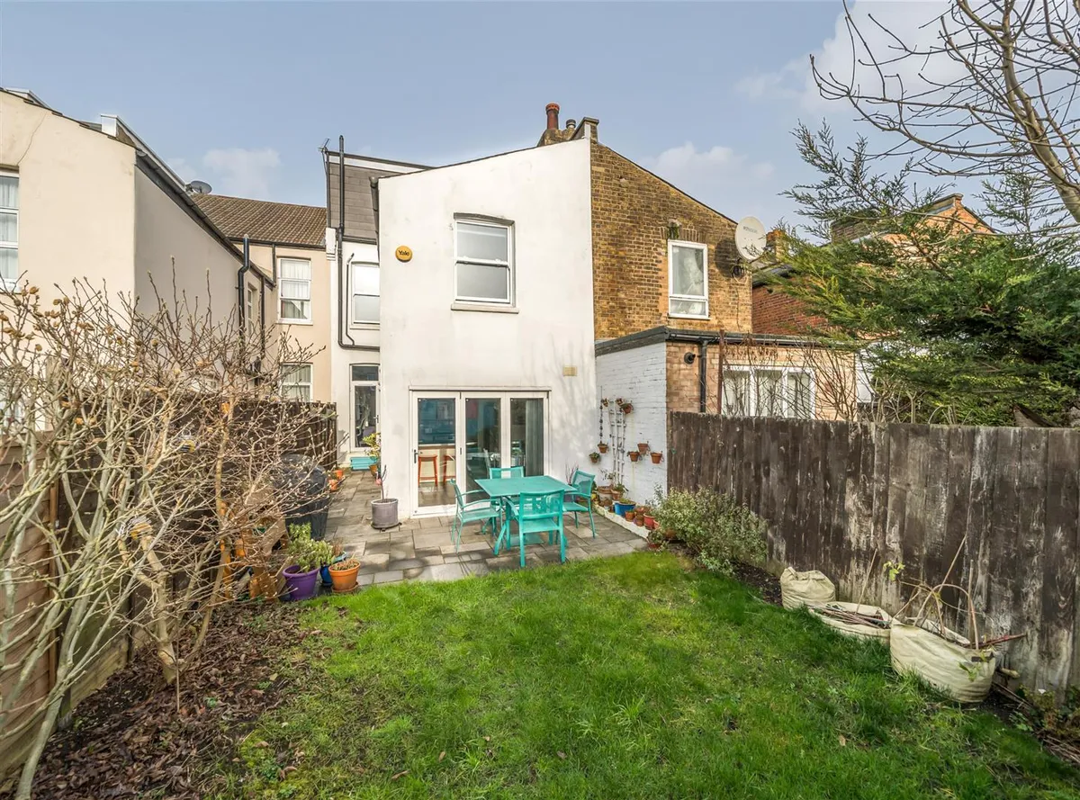 Glengall Road, London NW6