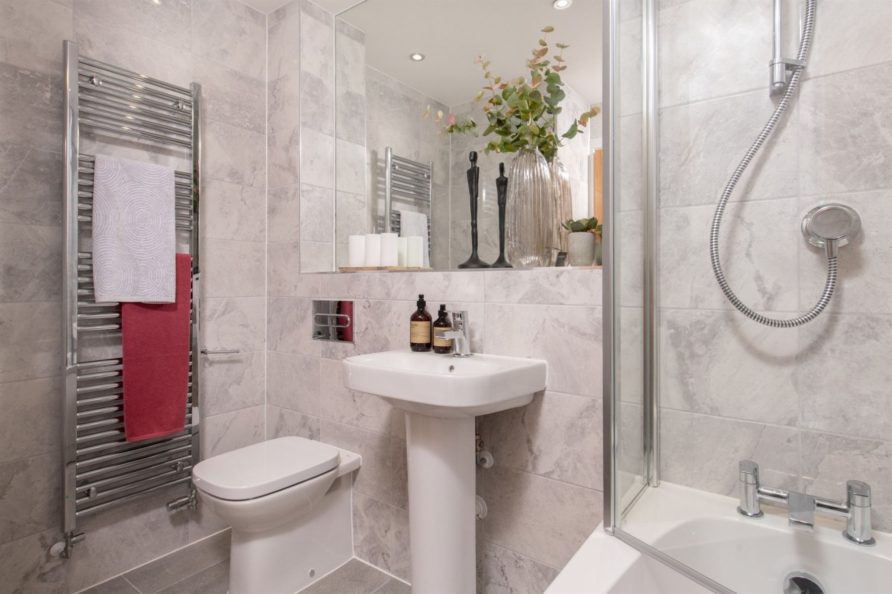 2 bedroom property for sale in Oundle Road, Alwalton, Peterborough £