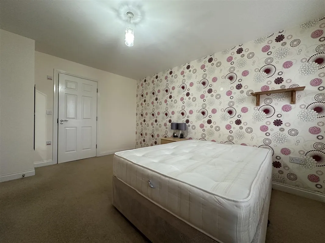 Old Oak Drive, West Park, LS16