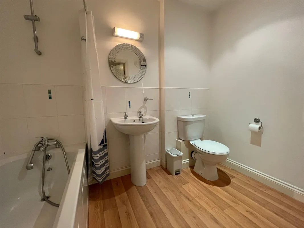 Old Oak Drive, West Park, LS16