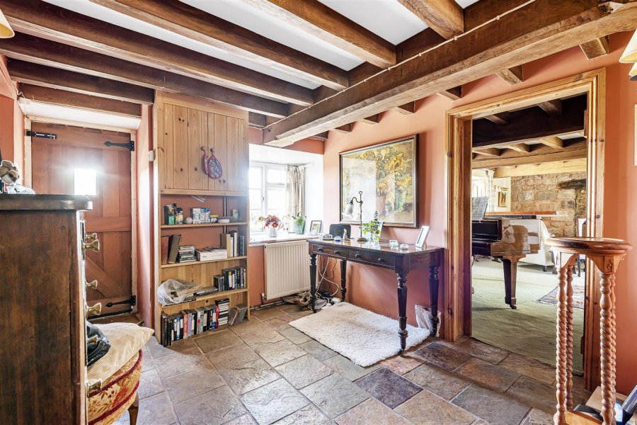 Stags 4 bedroom property for sale in Upton Pyne, Exeter