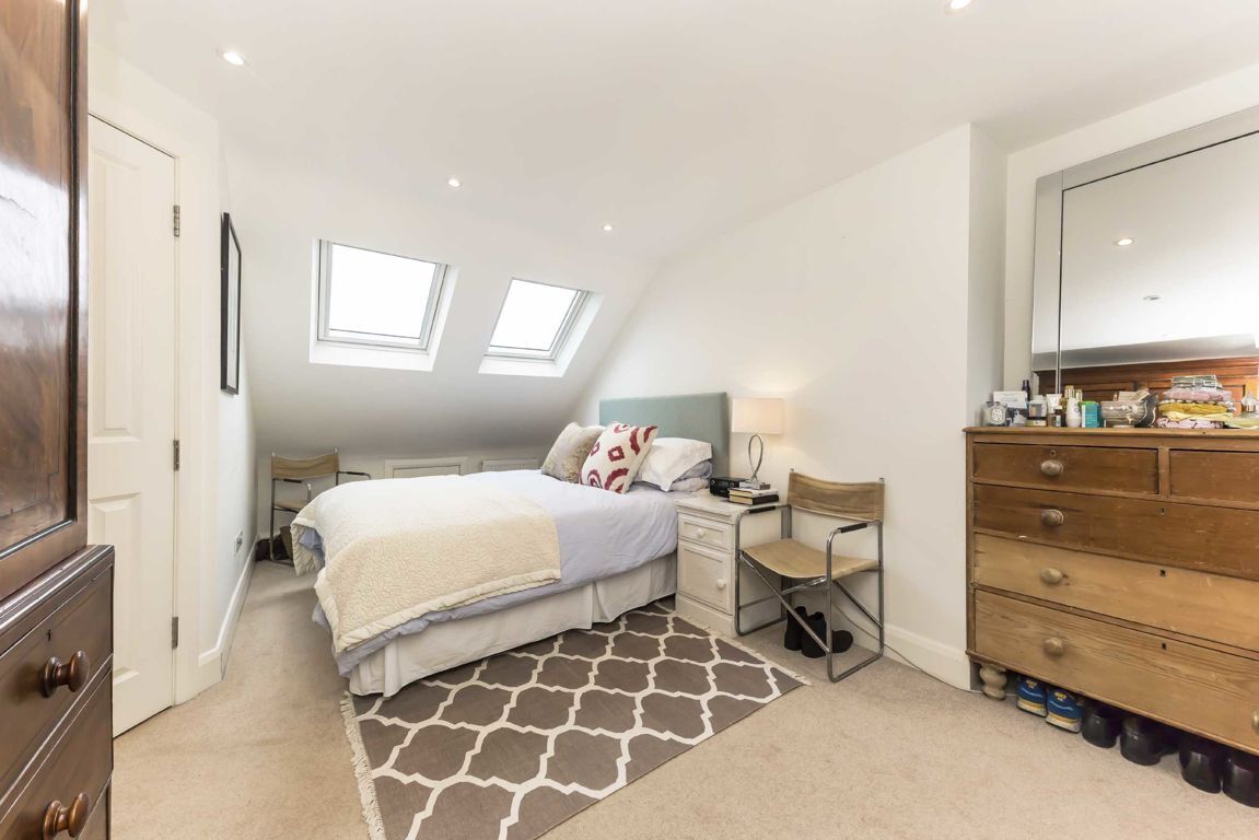 Jacksons 3 bedroom property for sale in Delia Street, Earlsfield £650,000
