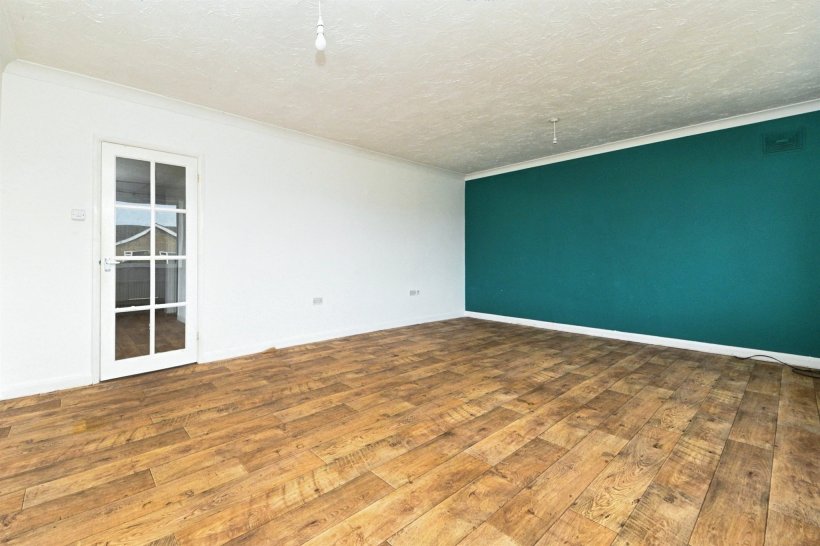 Collingwood Road, Hunstanton 3 bedroom detached bungalow William H