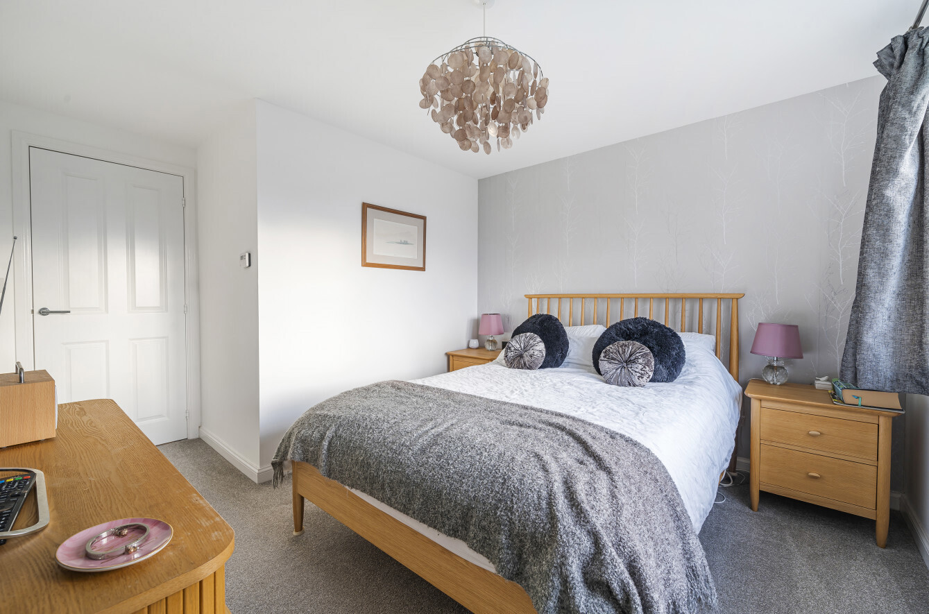 3 bedroom property for sale in Pool Meadow Walk, Hayle, Cornwall, TR27