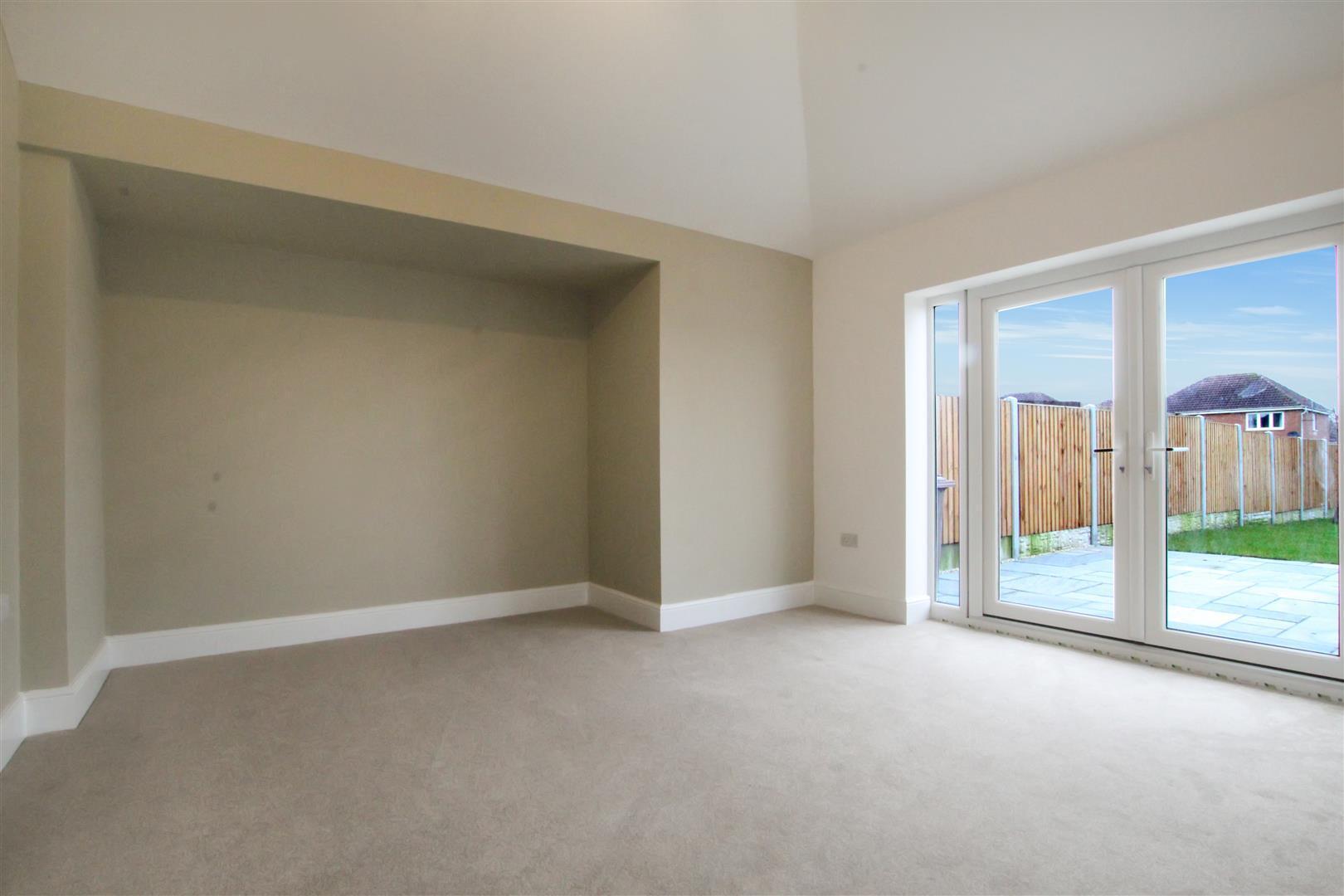 3 bedroom property for sale in Hartshorne Road, Woodville, Swadlincote