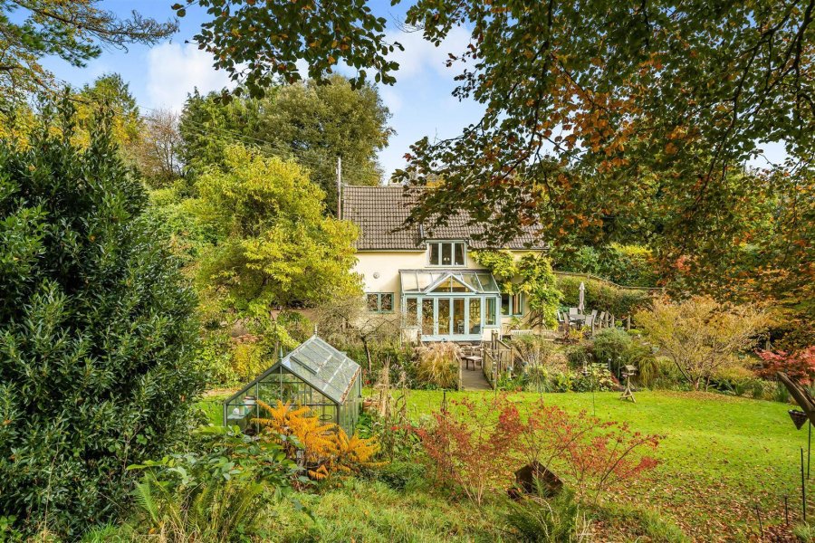 Stags 3 bedroom property for sale in Smallridge, Axminster