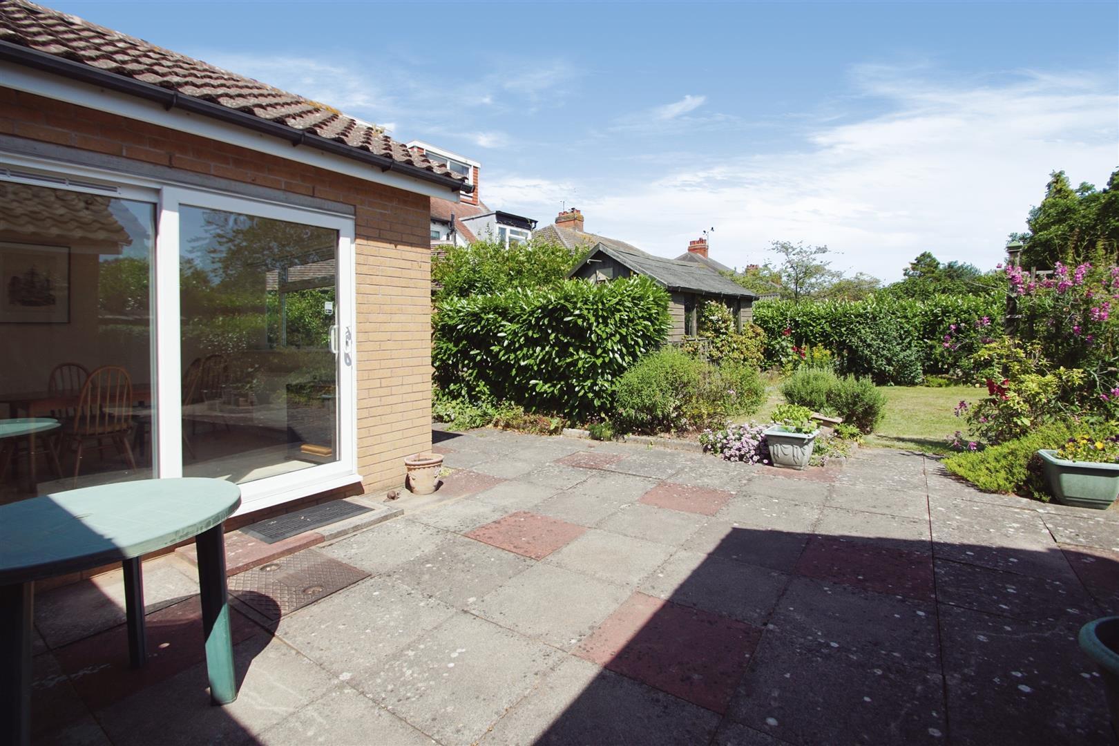 2 bedroom property for sale in Langton Road, Rugby Guide price £415,000