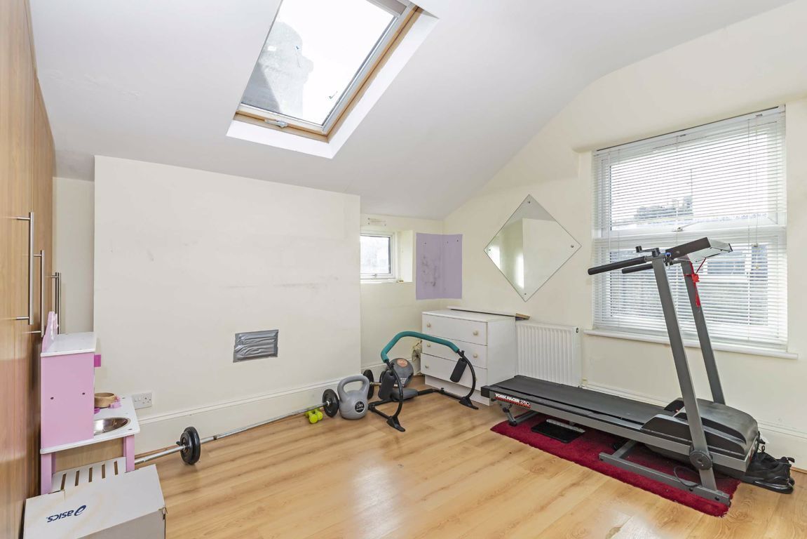 Jacksons 6 bedroom property for sale in Stapleton Road, Tooting £