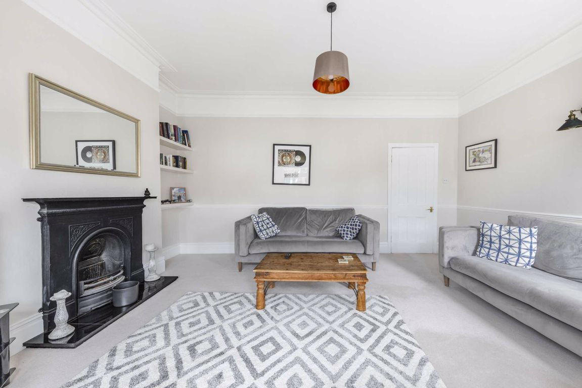 Jacksons 2 bedroom property for sale in Kingscourt Road, Streatham