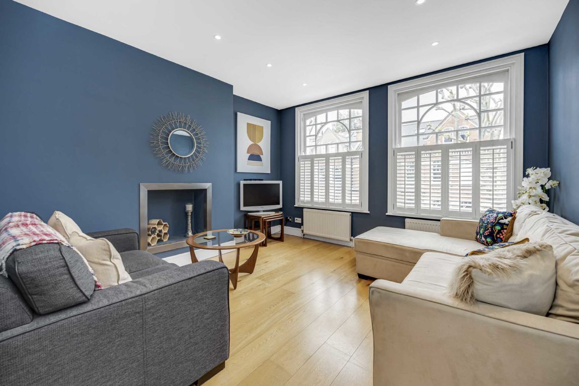 Jacksons 2 bedroom property for sale in Crockerton Road, Wandsworth