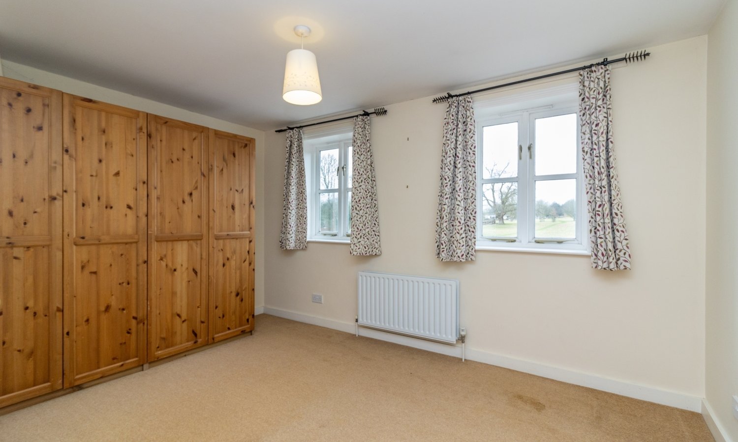 2 bedroom property to let in Alresford Road, Preston Candover