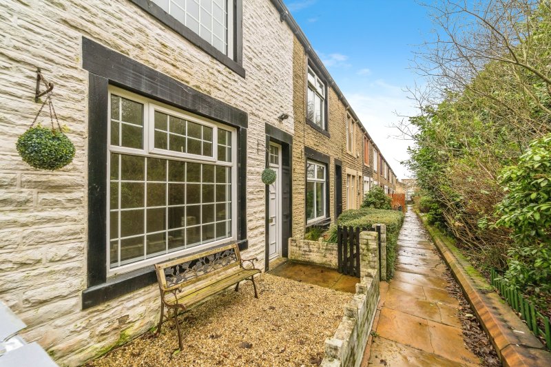 2 bedroom property for sale in King Street Terrace, Brierfield, Nelson