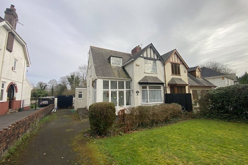 3 bedroom property for sale in Clydach Road, Ynystawe, Swansea, City And County of Swansea. £