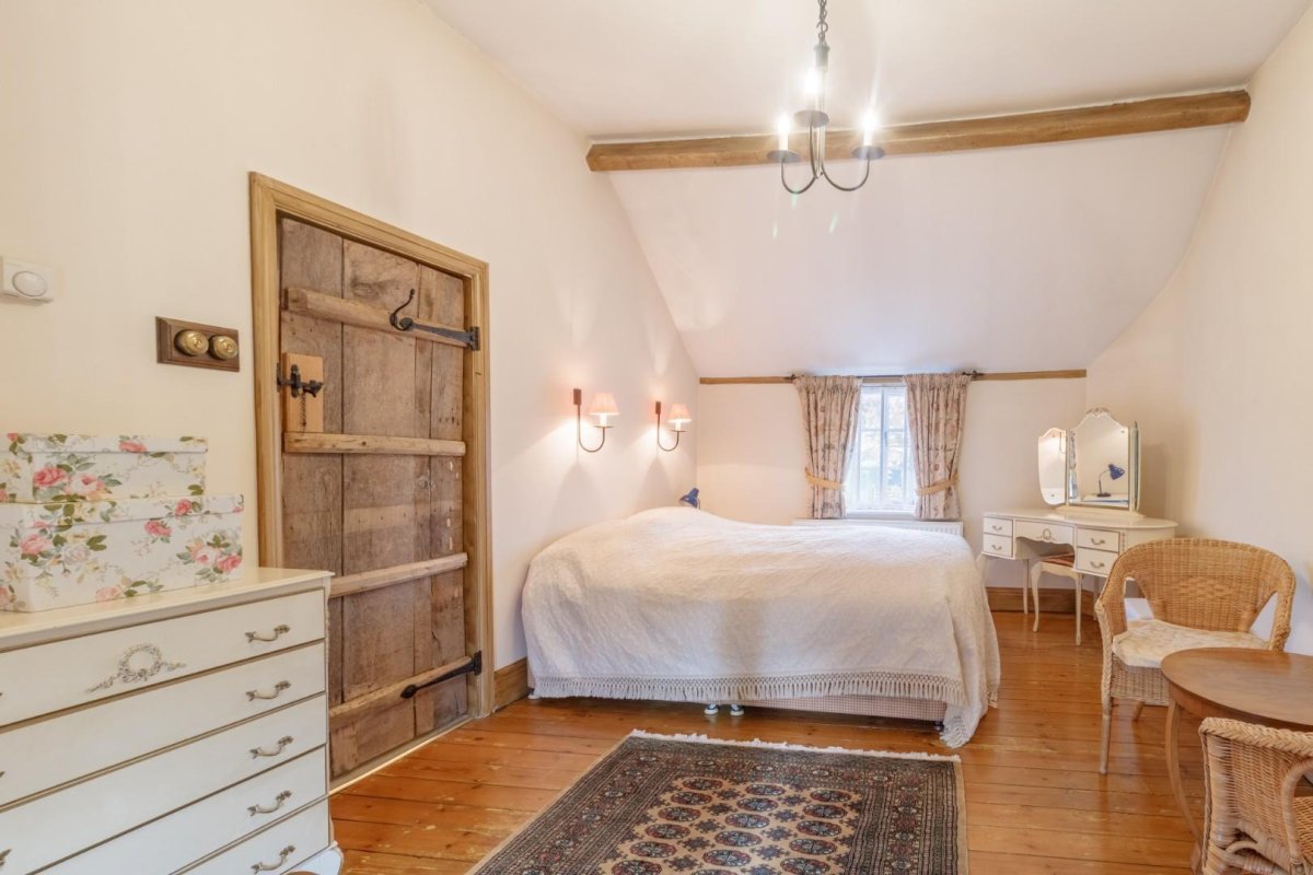 4 bedroom property for sale in High Street, Desford Price Guide £575,000