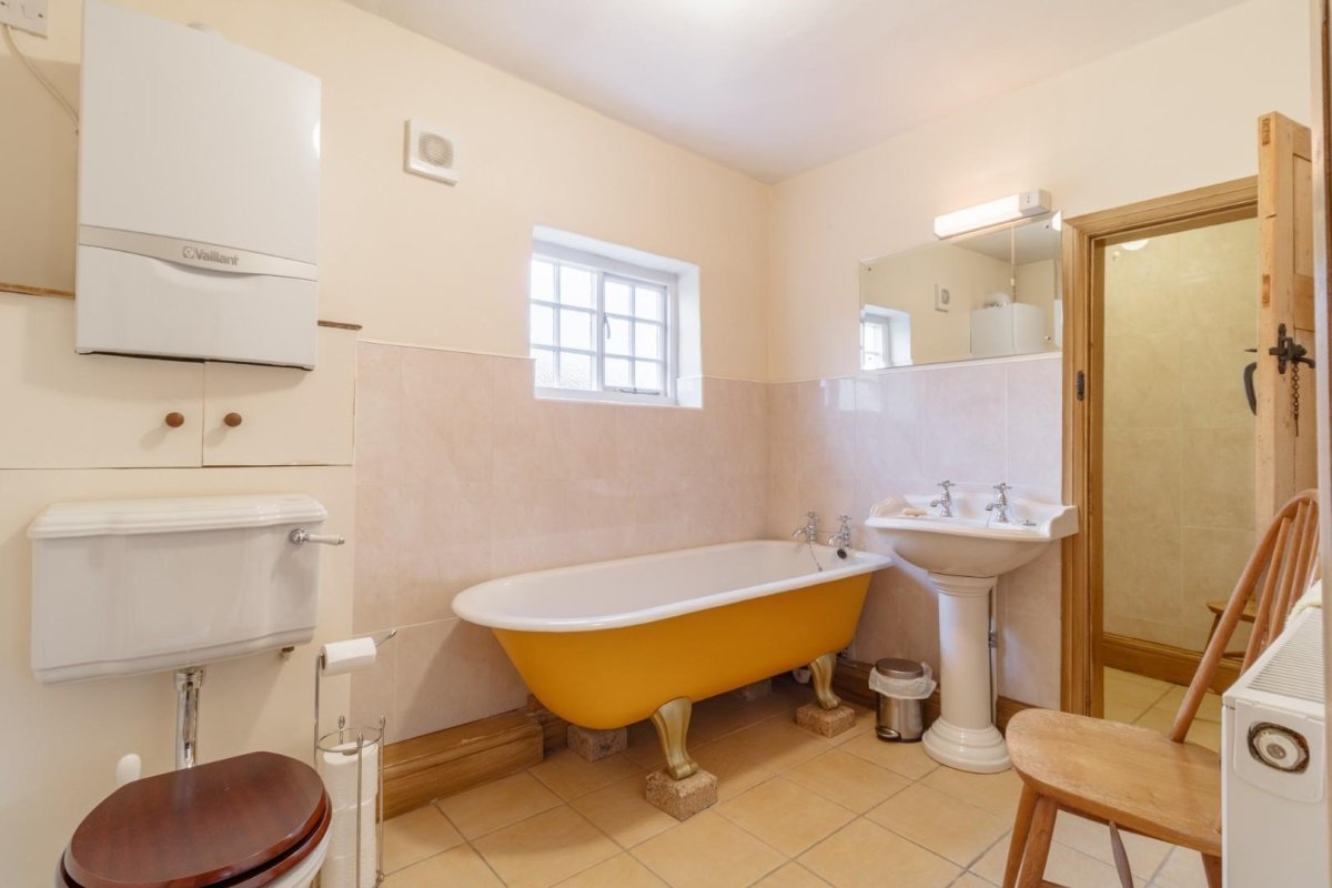 4 bedroom property for sale in High Street, Desford Price Guide £575,000