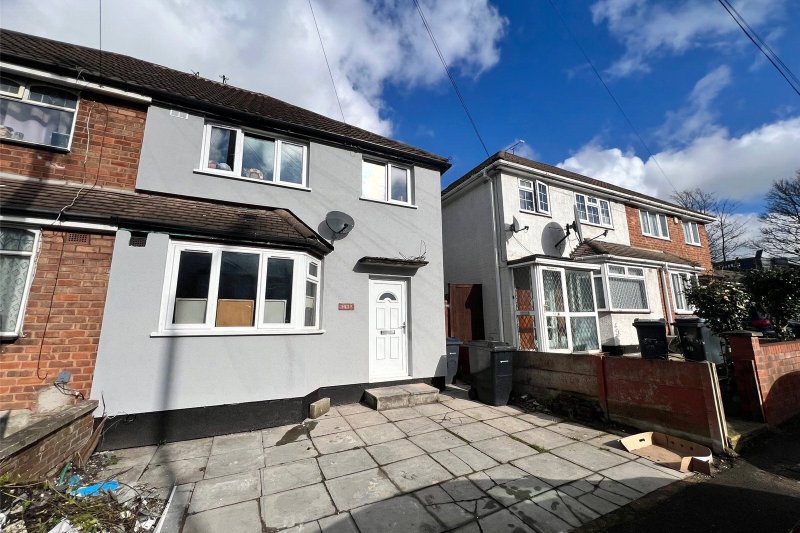 4 bedroom property for sale in Formans Road, Sparkhill, Birmingham, West Midlands, B11 Offers