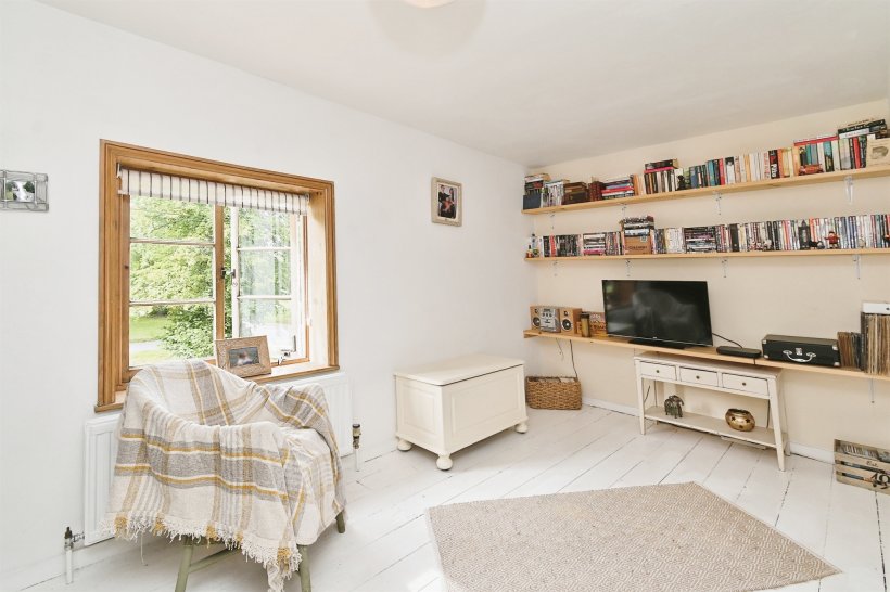 The Green, Palgrave, Diss 4 bedroom character property William H Brown