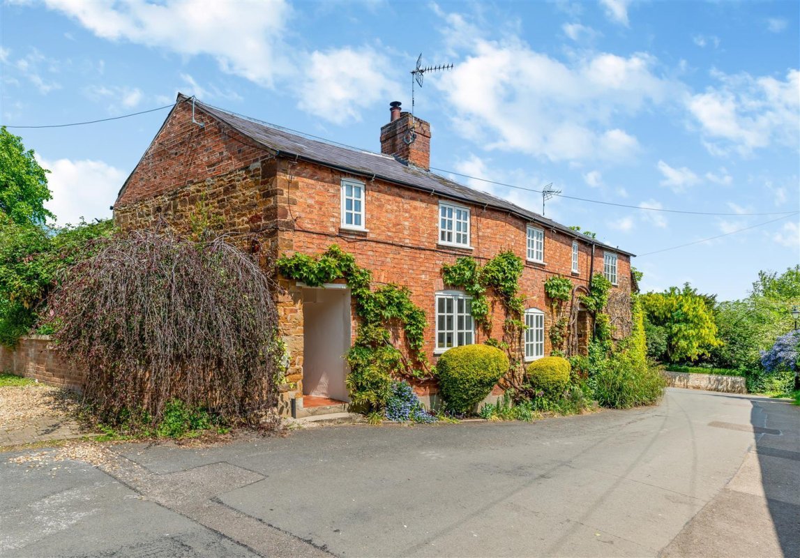 3 bedroom property for sale in Main Street, Belton In Rutland, Rutland