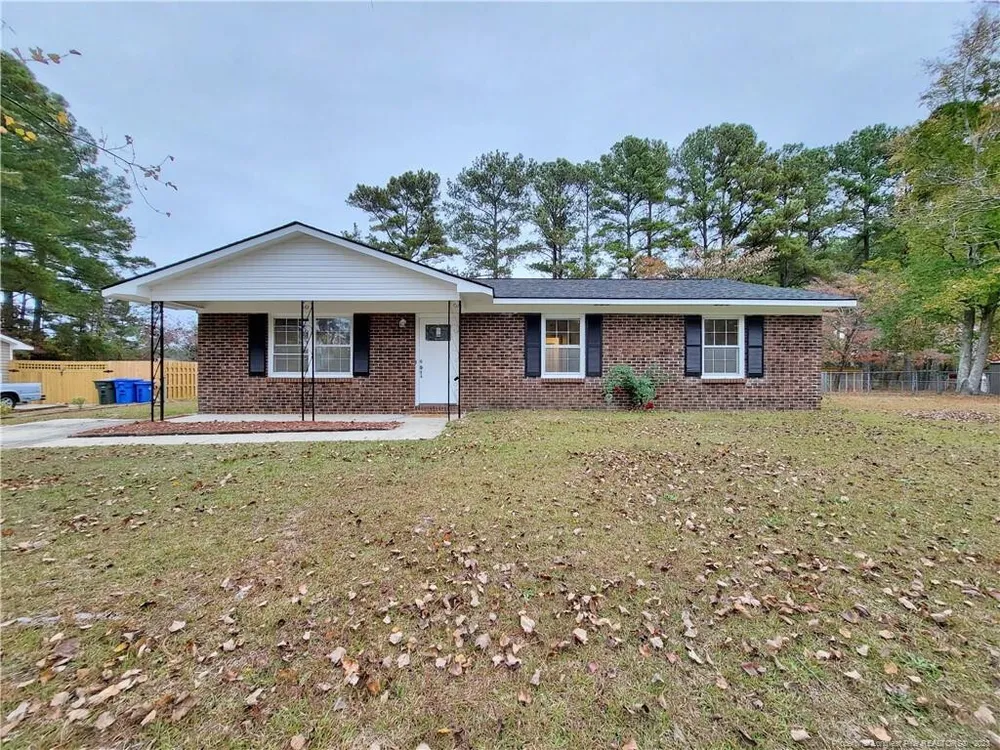 3520 Torbay Dr, Fayetteville, NC 28311