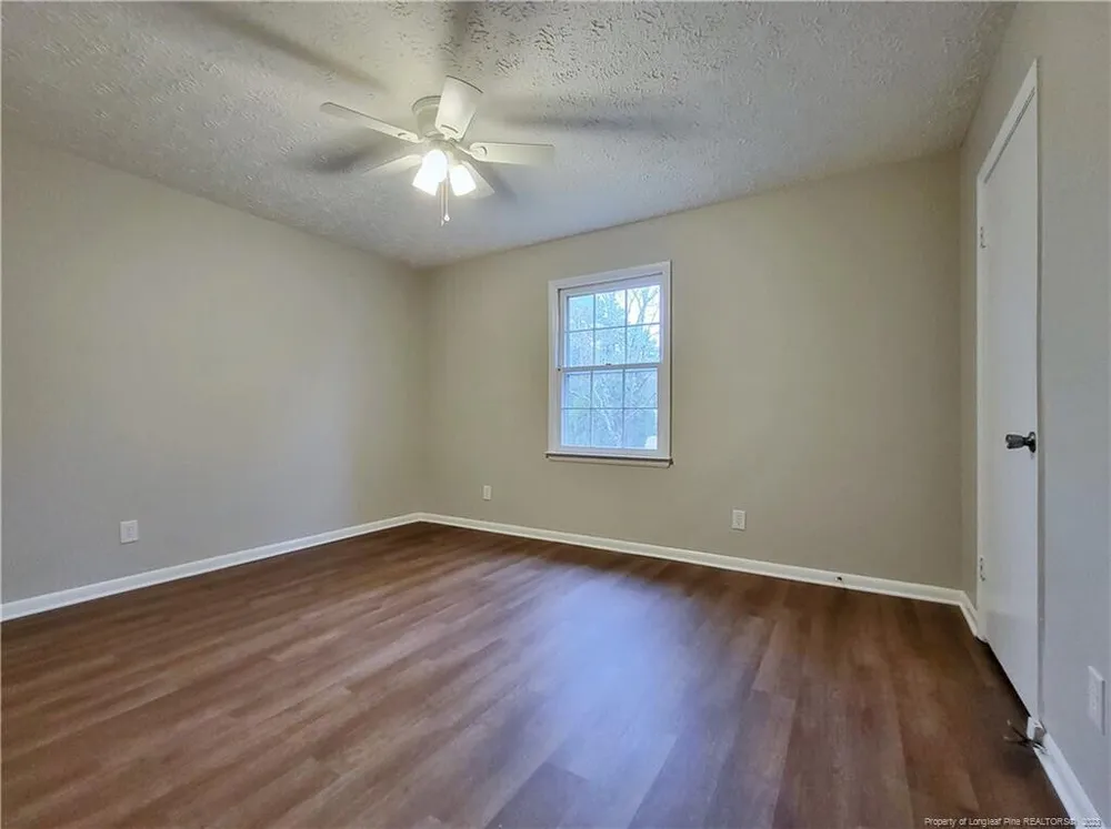3520 Torbay Dr, Fayetteville, NC 28311