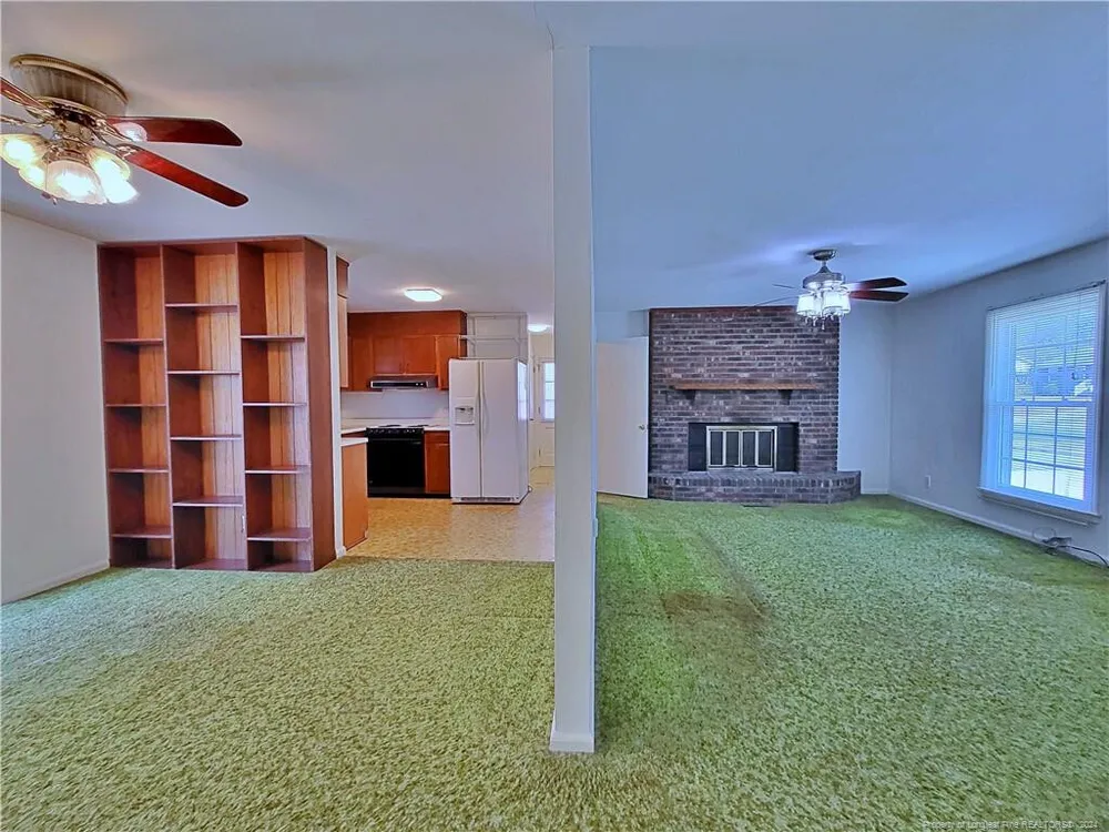 5213 Rodwell Rd, Fayetteville, NC 28311