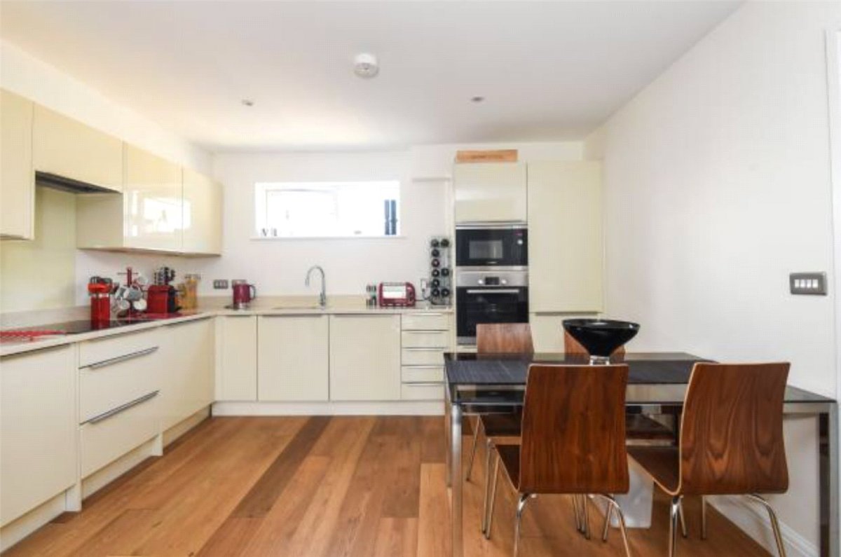 2 bedroom property for sale in Cumnor Hill, Oxford, Oxfordshire, OX2