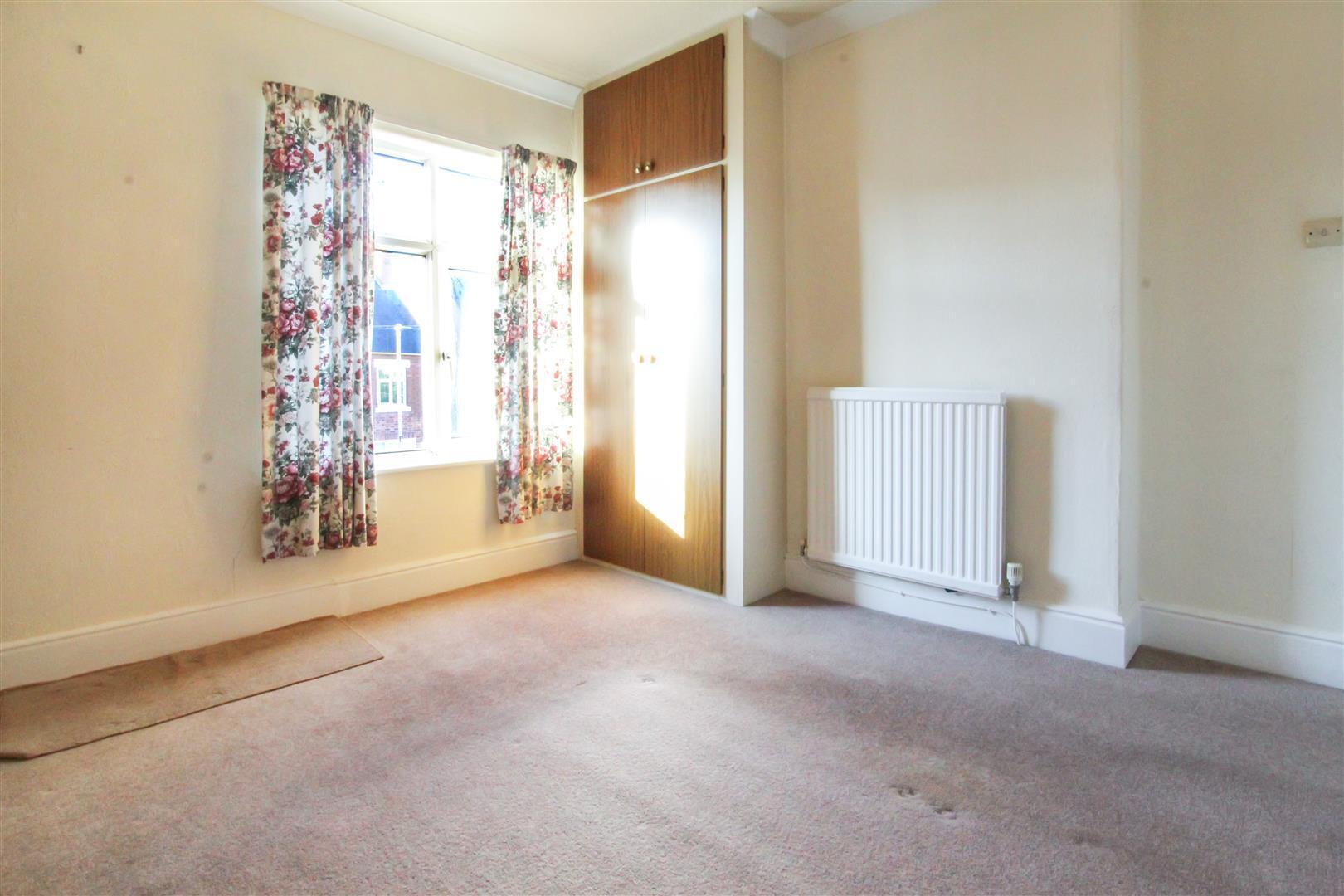 3 bedroom property for sale in Bosworth Road, Measham, Swadlincote £
