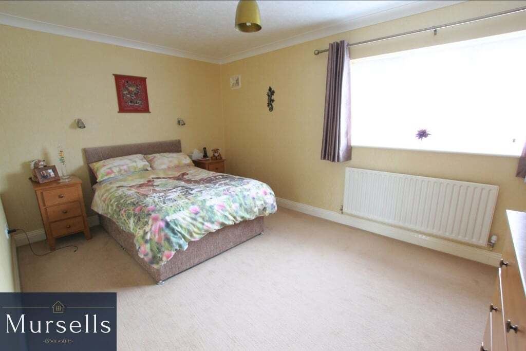 3 bedroom property for sale in High Street, Lytchett Matravers, Poole