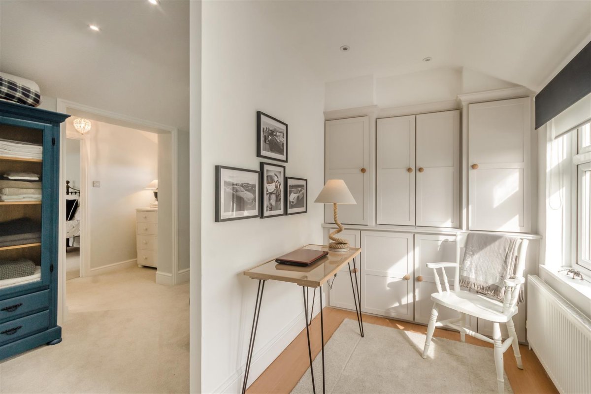 3 bedroom property for sale in New Road, Burton Lazars, Melton Mowbray