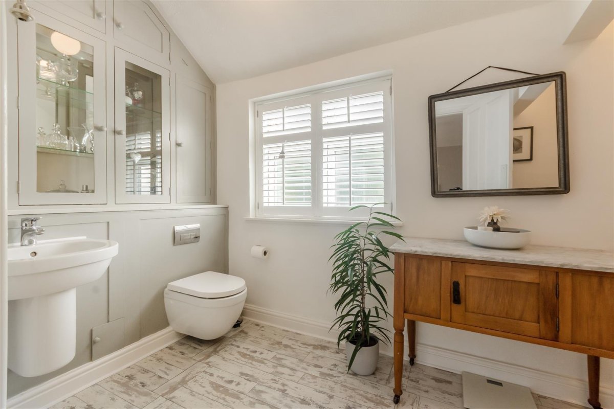 3 bedroom property for sale in New Road, Burton Lazars, Melton Mowbray