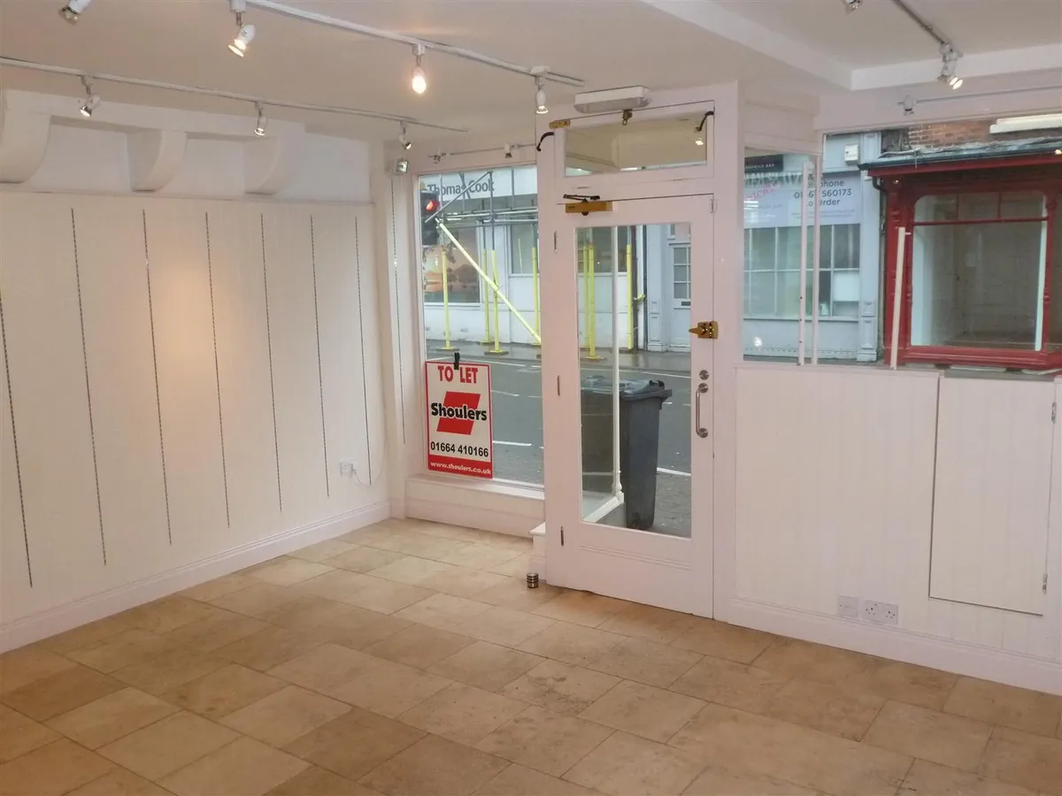 12 Market Place, Melton Mowbray. LE13 1XD