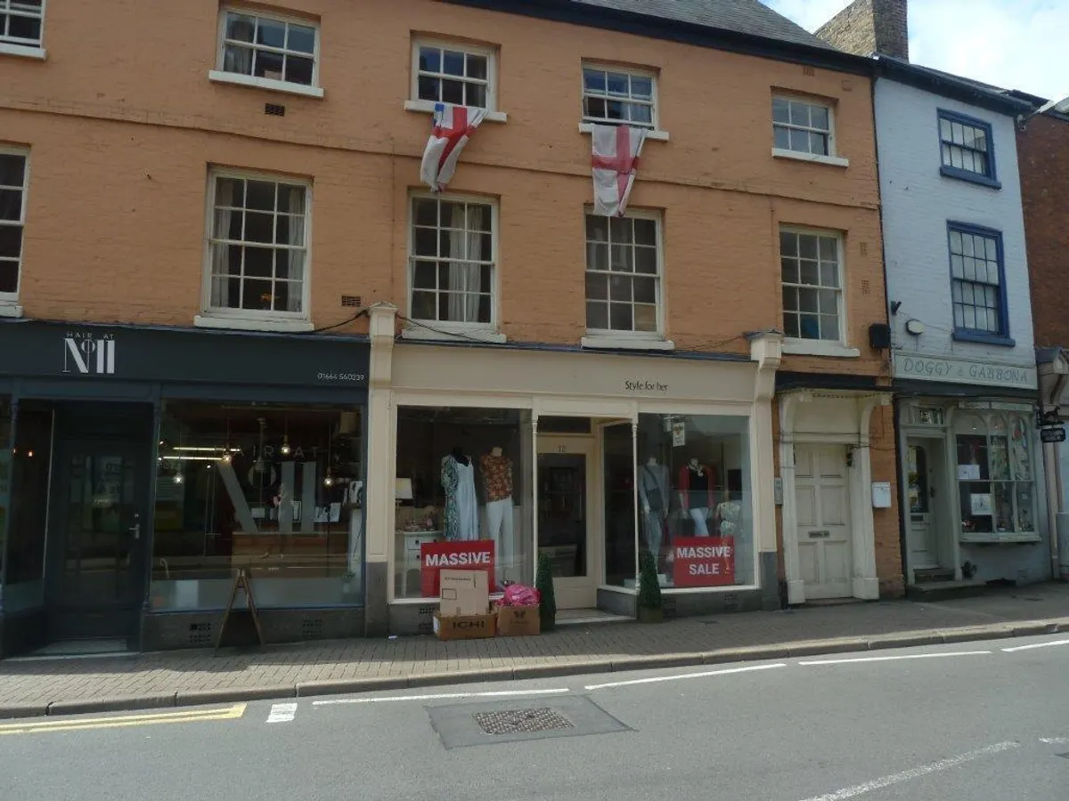 12 Market Place, Melton Mowbray. LE13 1XD