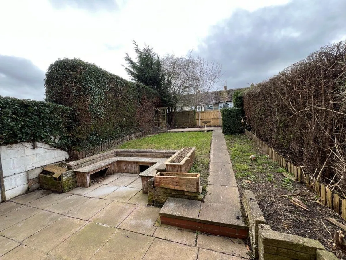 BLAKENEY CRESCENT, MELTON MOWBRAY