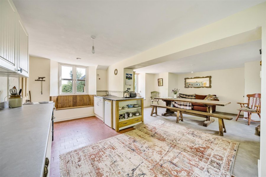 Stags 3 bedroom property for sale in Greenham, Wellington