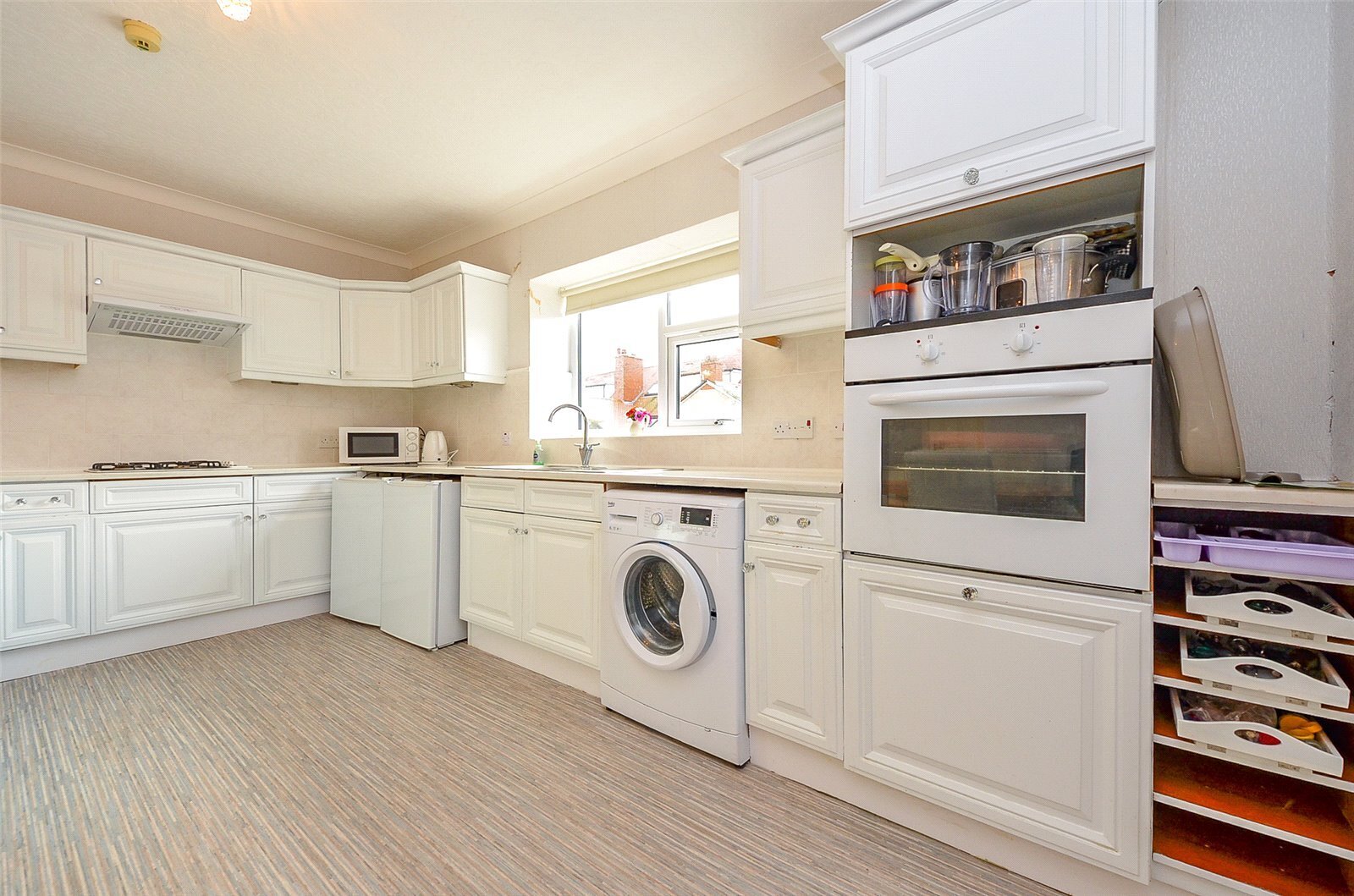 2 bedroom property for sale in Craig Y Don Parade, Llandudno, Conwy