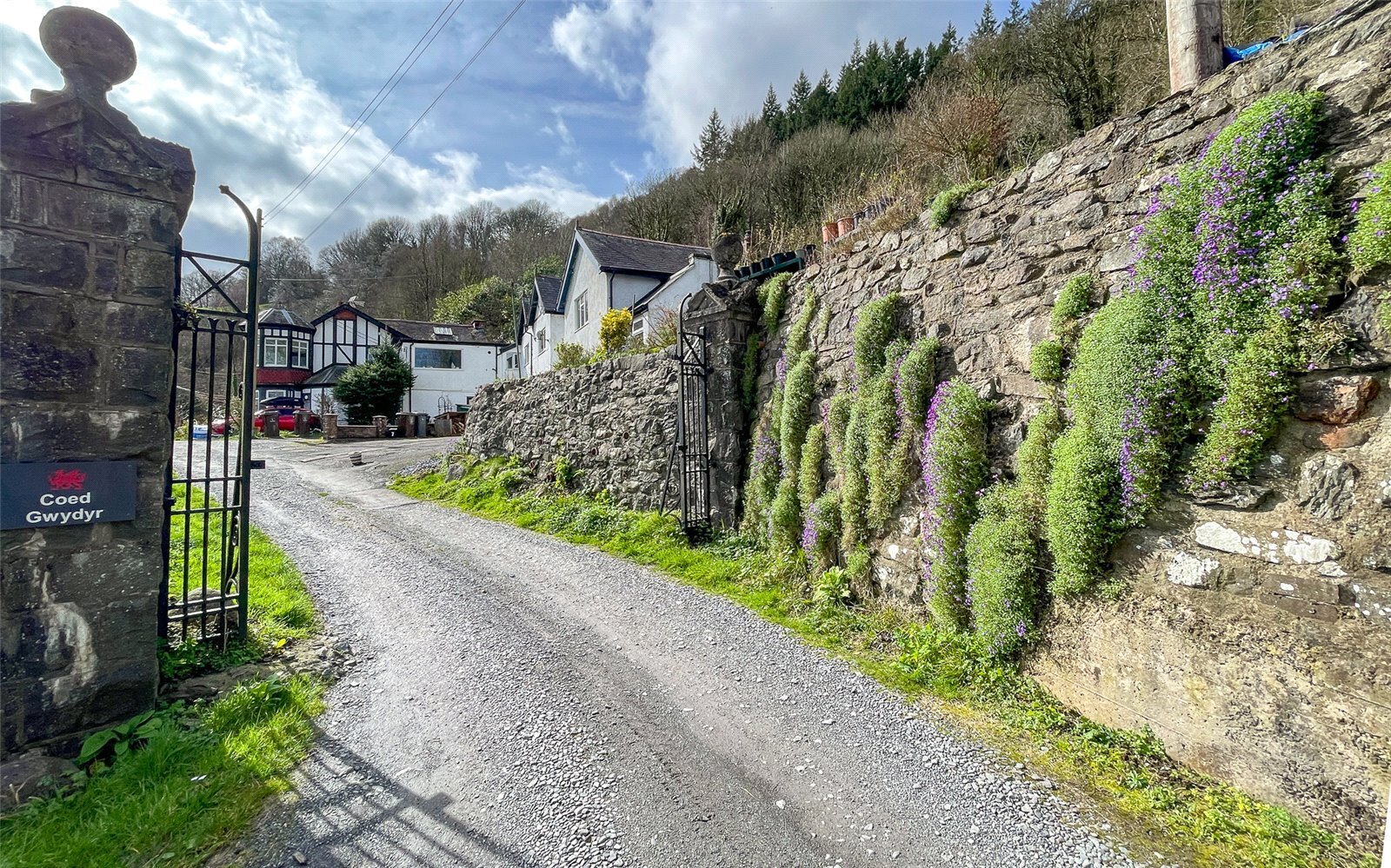 3 bedroom property for sale in Trefriw, Conwy, LL27 £140,000