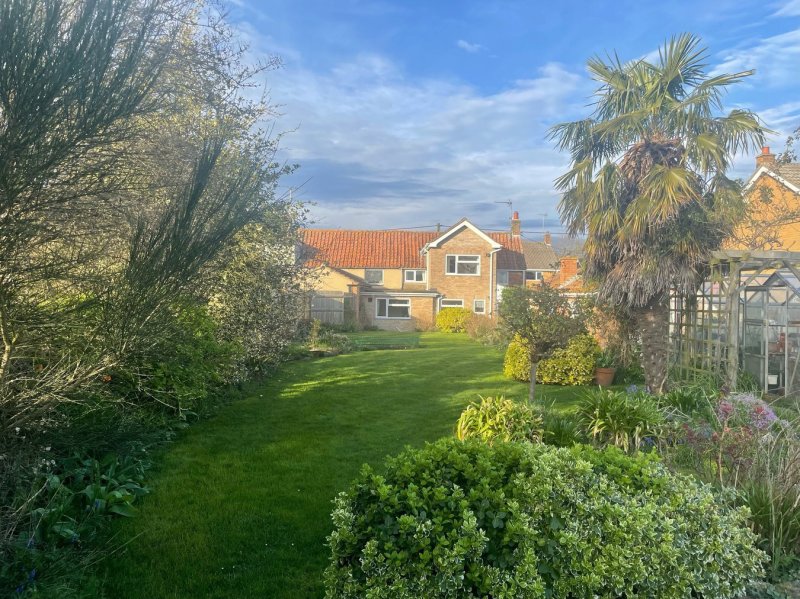 3 bedroom property for sale in Edenham Road, Hanthorpe, Bourne, PE10