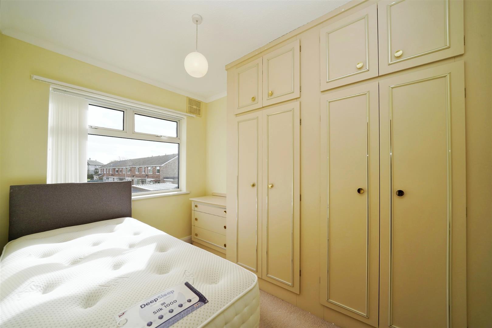 3 bedroom property for sale in Bromwich Road, Willerby, Hull £155,000