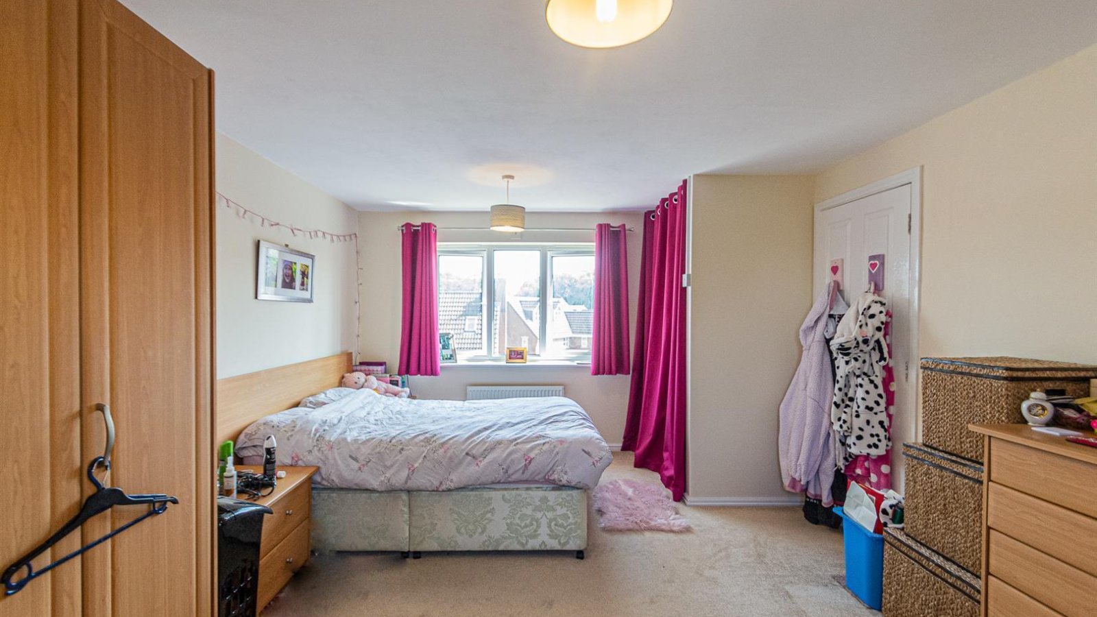 4 bedroom property for sale in Astor Drive, Grappenhall Heys