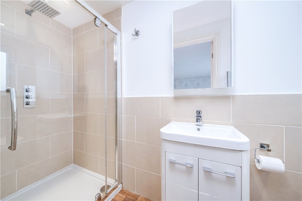 5 bedroom property for sale in Chevin Fold, Otley, West Yorkshire, LS21