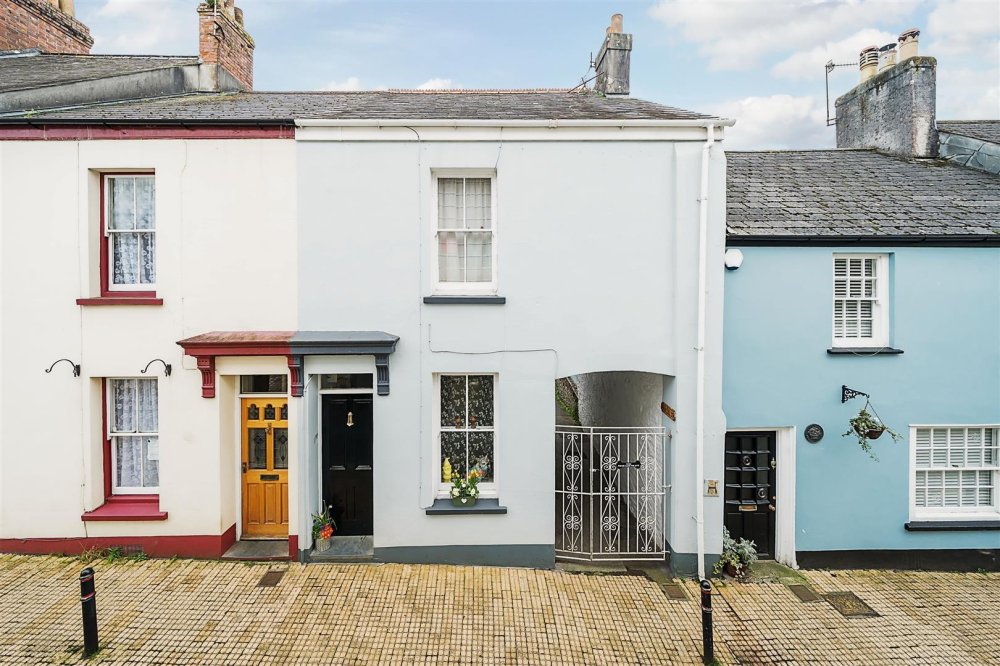 Stags 3 bedroom property for sale in Fore Street, Plympton, Plymouth