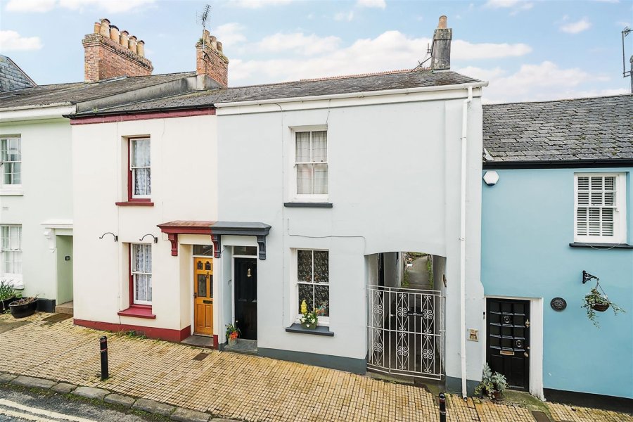 Stags 3 bedroom property for sale in Fore Street, Plympton, Plymouth