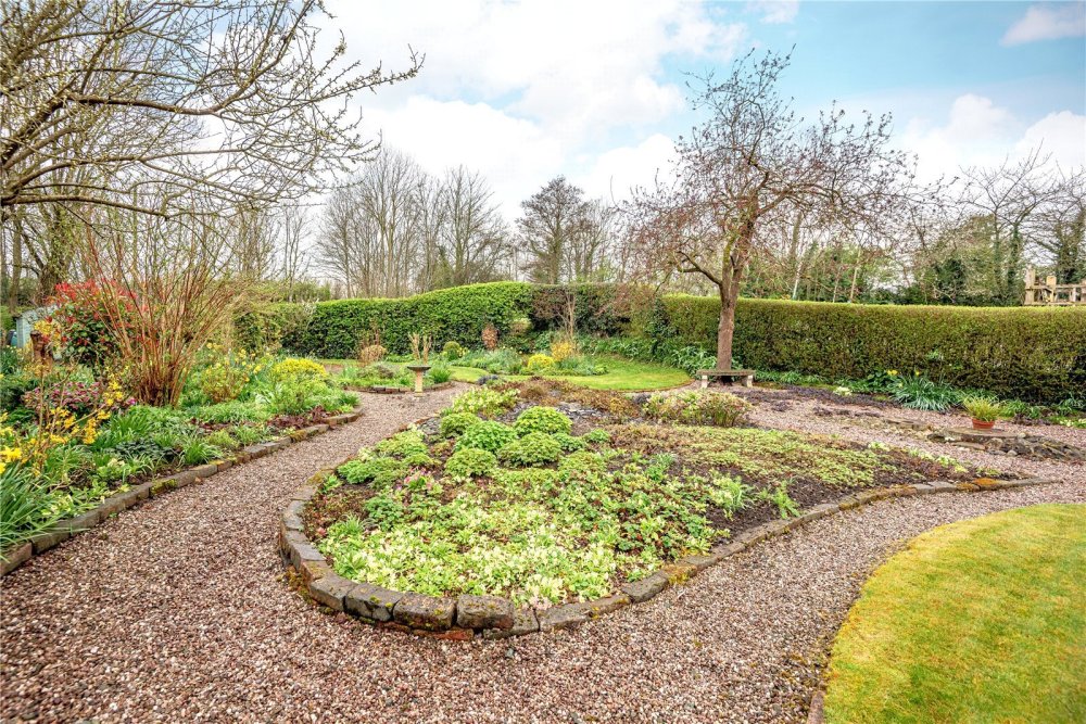 3 bedroom property for sale in Arddleen, Llanymynech, Powys, SY22