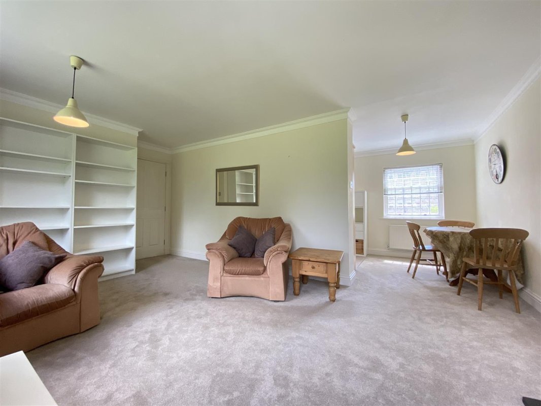 2 bedroom property for sale in Riverside Court, Calver, Hope Valley