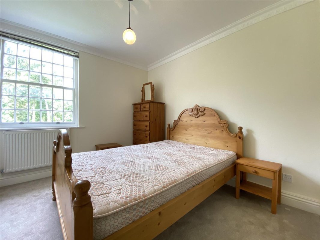 2 bedroom property for sale in Riverside Court, Calver, Hope Valley